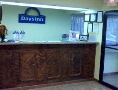 Days Inn Blakely Bagian luar foto